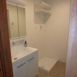 ヒューマンズシティ矢野　新設：三面鏡付き洗面化粧台