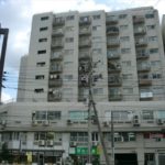 チサンマンション広島　外観、11階建ての8階部分です。広島の陸の玄関「JR広島駅」へ徒歩3分。