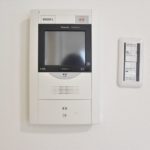 ファミール江波公園ツインズ弐番館　来客が一目で分かるTVモニター付きインターホン