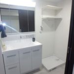 牛田公園パークマンション　新設：三面鏡付き洗面化粧台