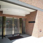 エントランス入口21