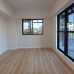 洋室5.6帖(寝室)