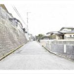 東区馬木3丁目土地　現地前面道路