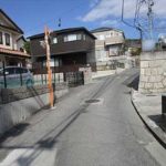 東区牛田旭2丁目土地　現地前面道路