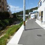 東区上温品1丁目新築　前面道路