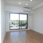 コープ野村鷹野橋ガーデンスクエア　(居間)