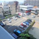 ローレルコートアネスト光南　平面駐車場24