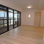 ダイアパレスパークサイド府中　全面改装したLDK(居間)