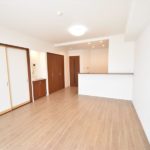 フローレンス海老山公園グランドアーク　14.4j帖ＬＤＫ(居間)