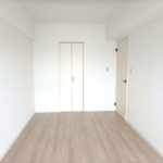 洋室7.0帖(寝室)